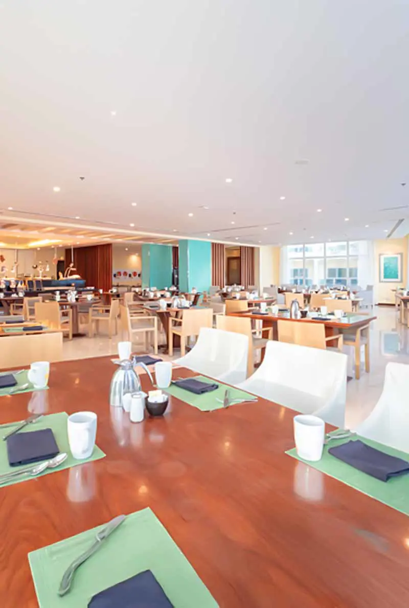Radisson Blu Fujairah — photo 2 of 7